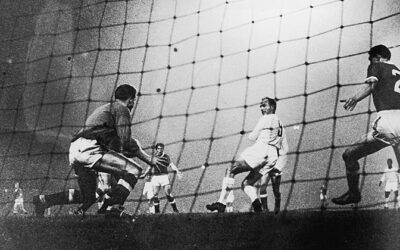 ASÍ CONSIGUIÓ LEGENDS LA MÍTICA ARMADURA DE ALFREDO DI STEFANO